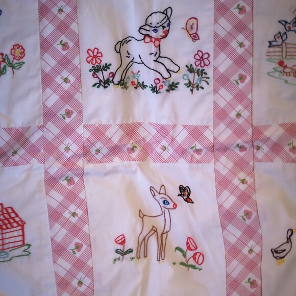 Handmade 35"x 48" Baby Quilt w/ Embroidered Squares Nursery Rhymes Pink & White - Picture 4 of 10